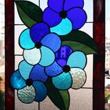 Panneau Vitrail Artisanal à Motif Floral – Verre Coloré, Technique Tiffany