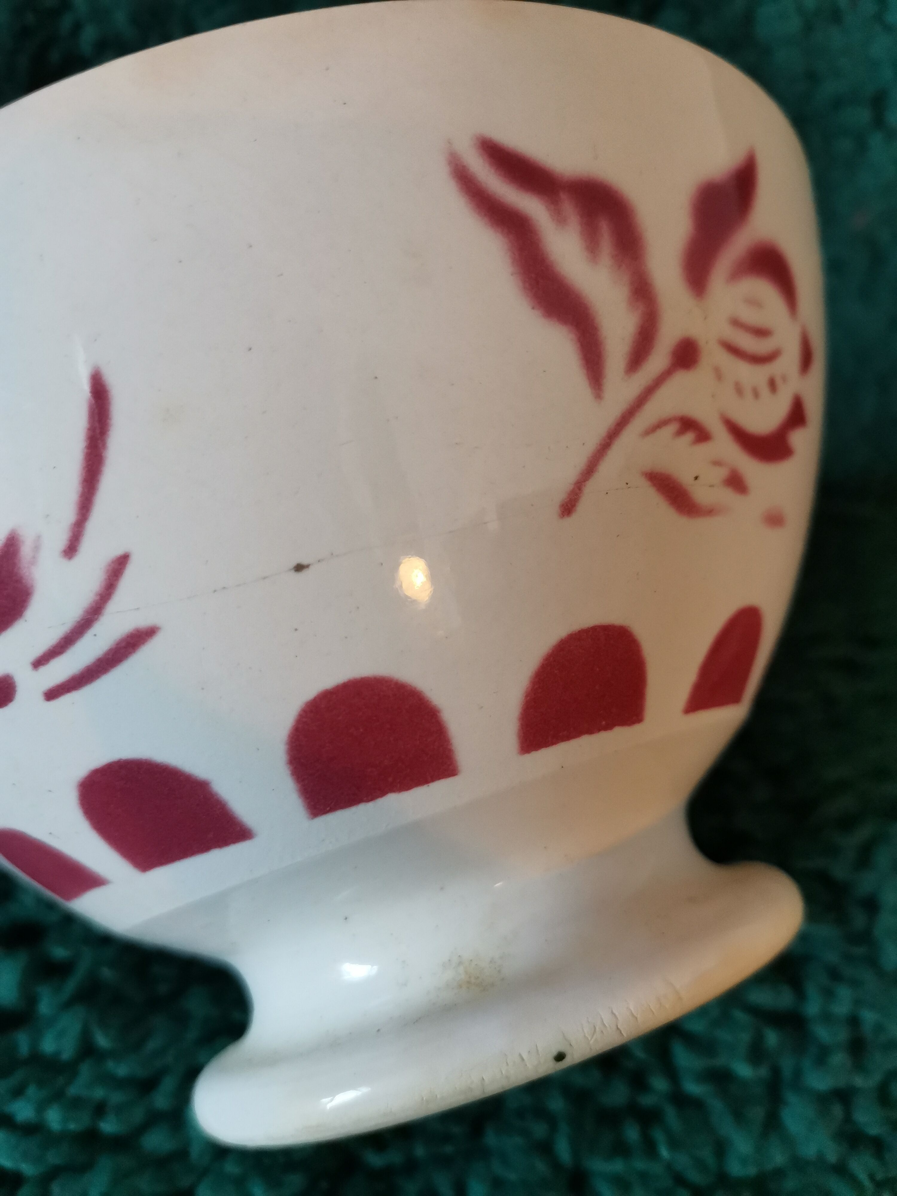 Old bowl Digoin pink red