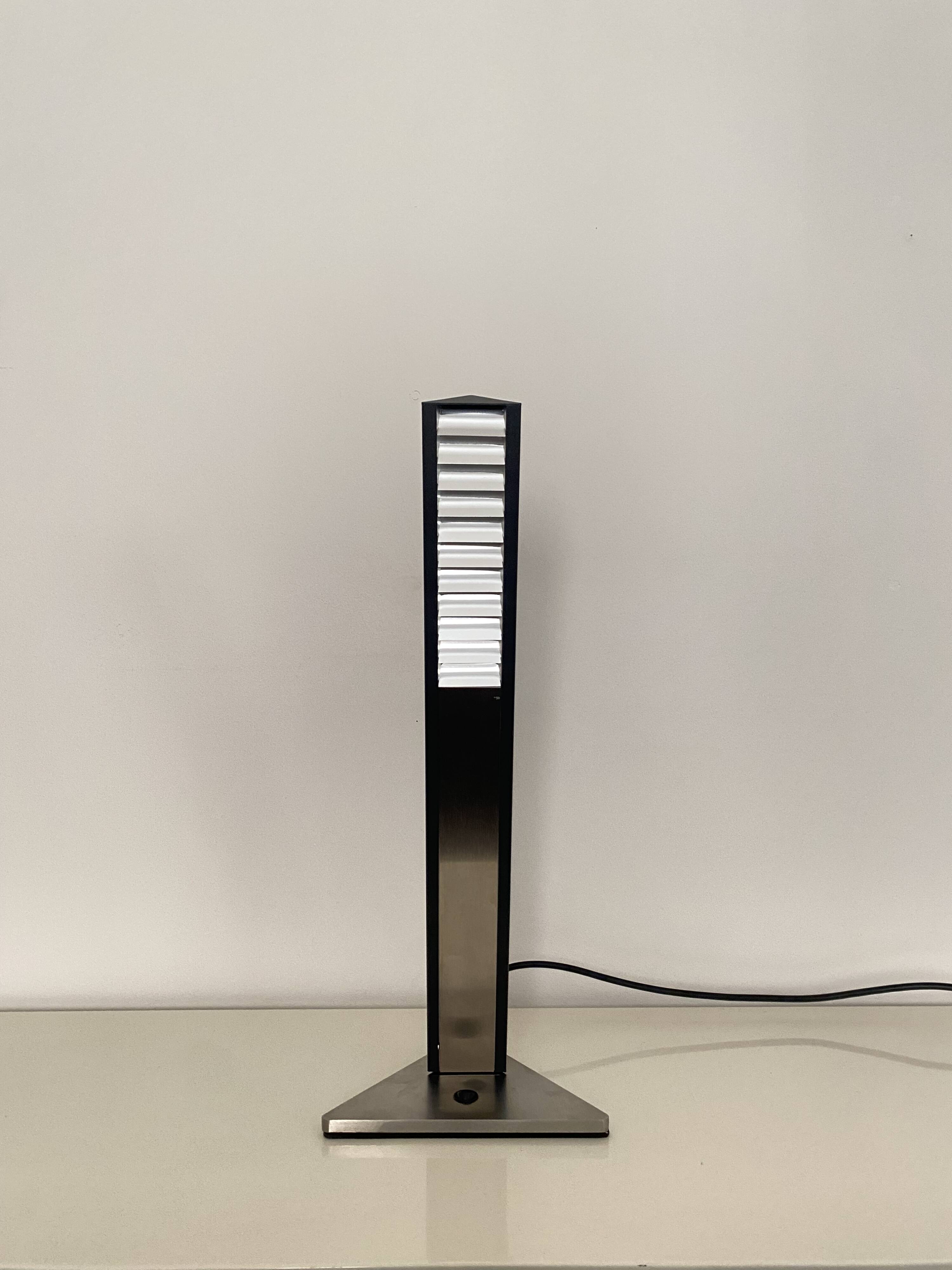 Louis Poulsen. 'Pisa' model table/desk lamp.