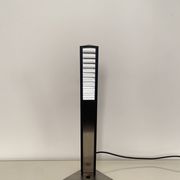 Louis Poulsen. lampe de table/bureau modèle 'Pisa'.