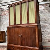 Large mahogany library in Louis XVI style stamped from the Bettenfeld House in Paris.
