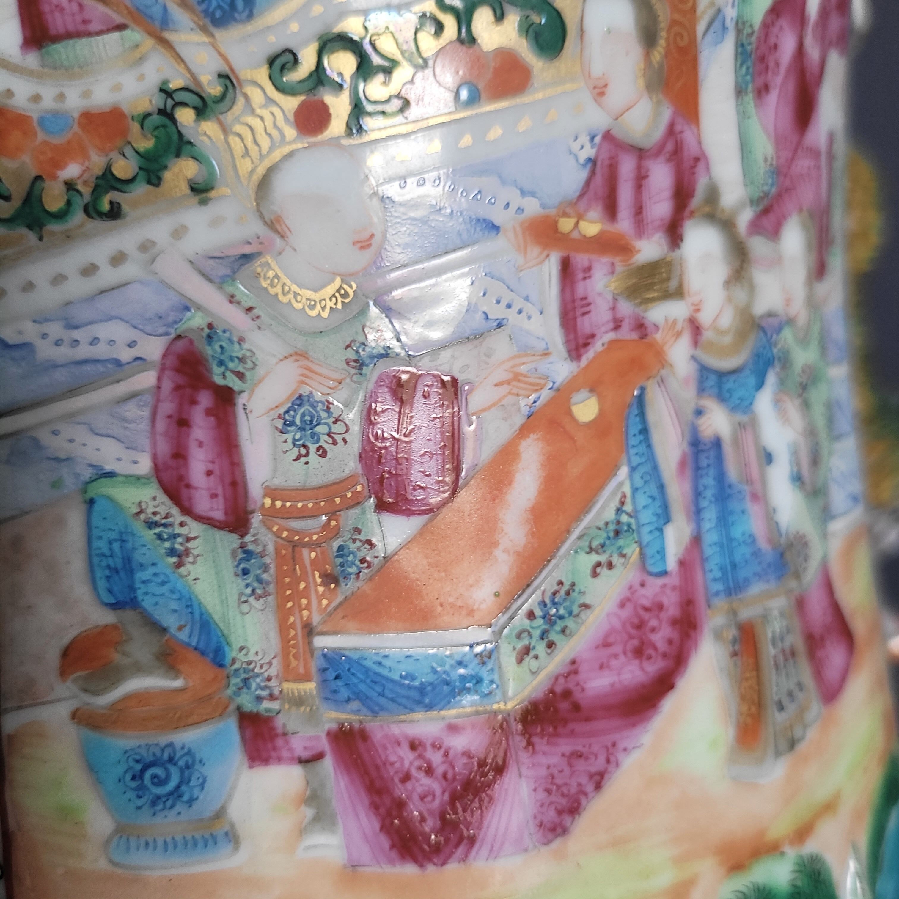 Very large Chinese vase (92 centimeters)