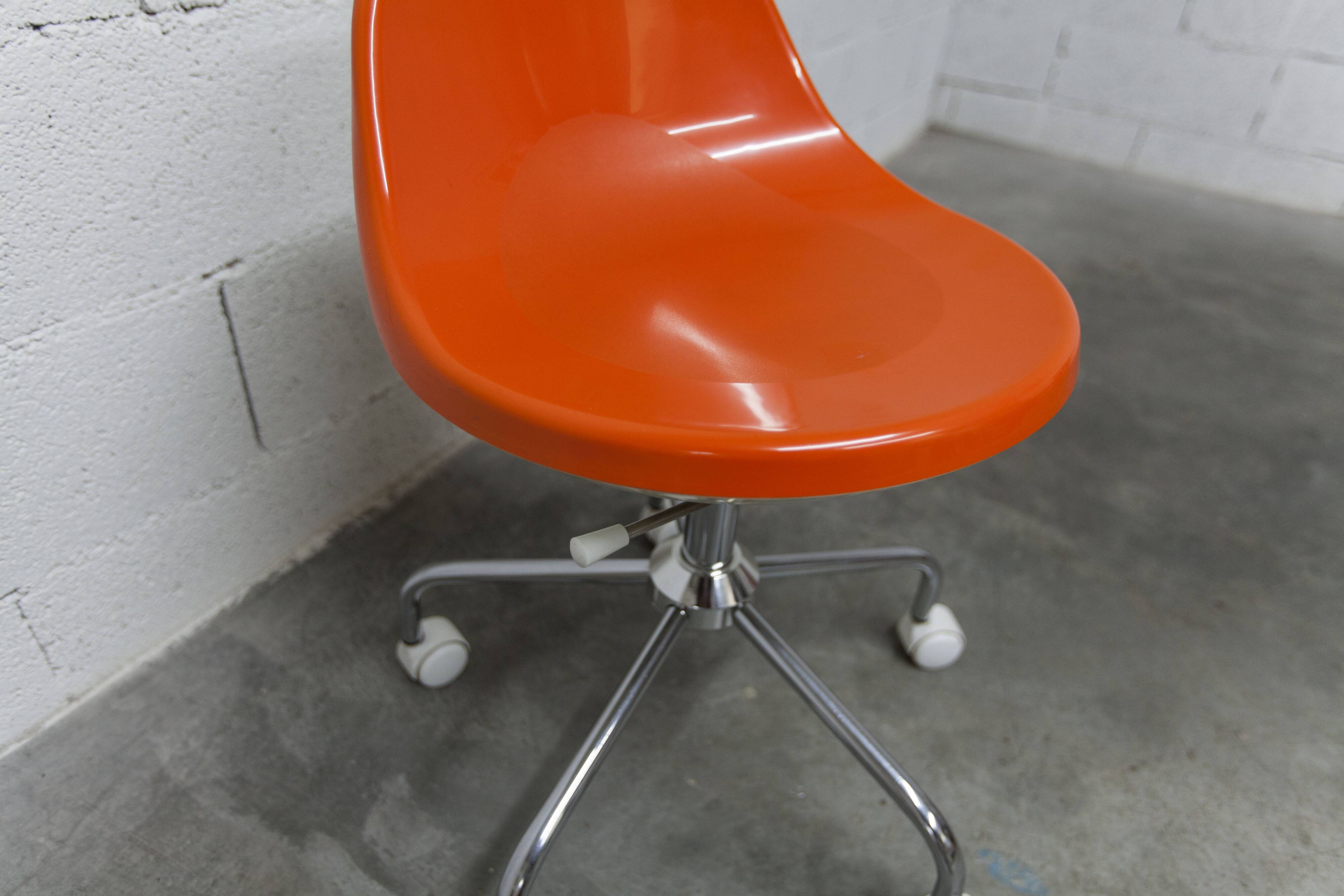 Chaise de bureau Armet Greta made in Italy vers 1970