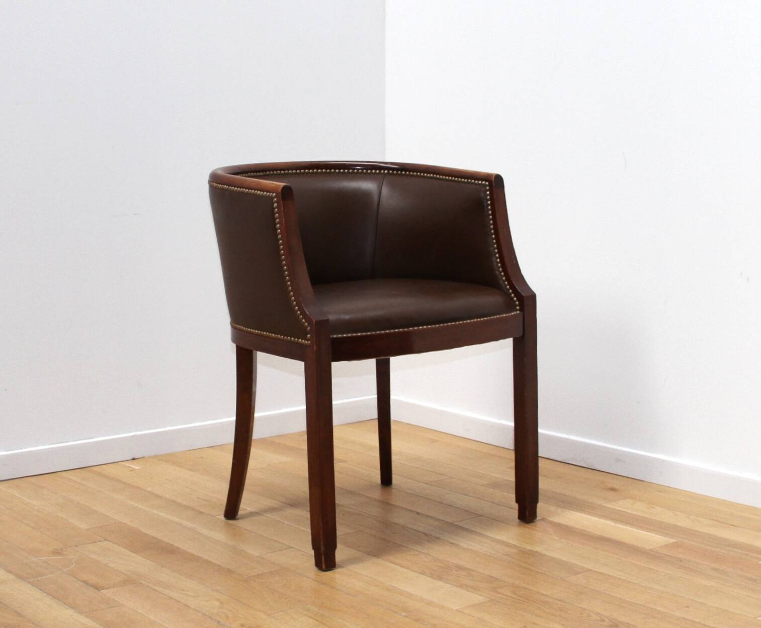 Pair of vintage barrel chairs