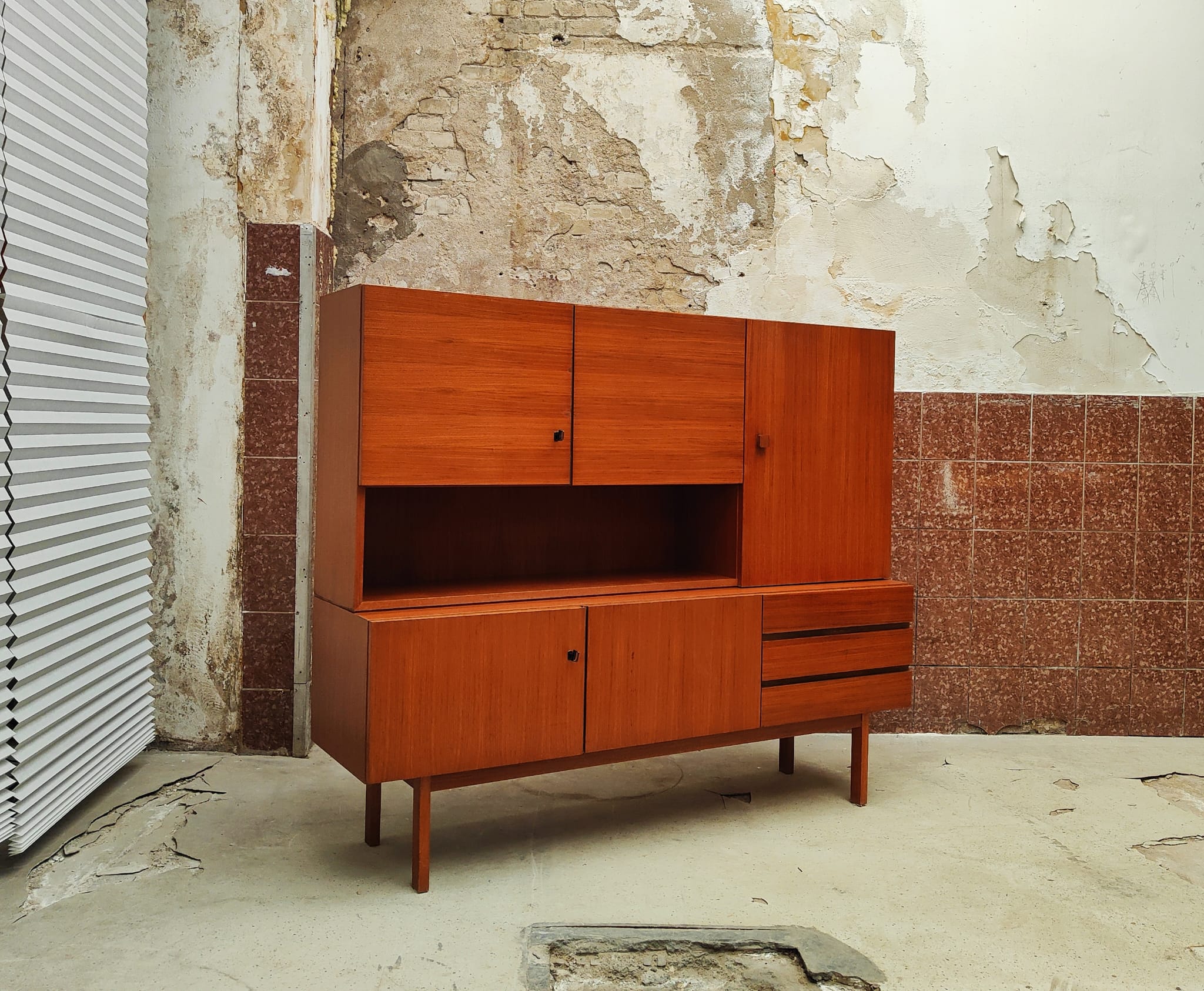 Mid century midboard | vintage - cabinet