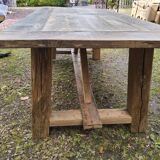 Farm table