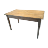 Farm table