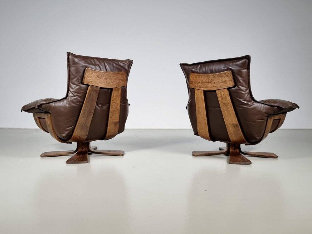 2 Leather and Oak Swivel Armchairs by Carl Straub, 1960s