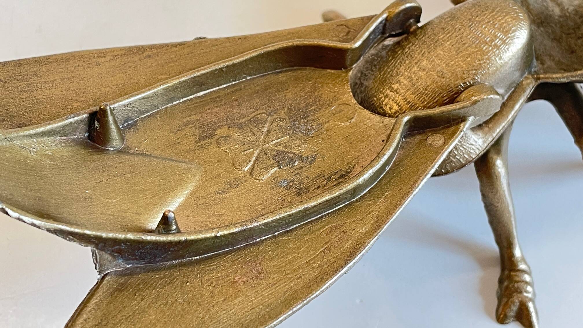 Vintage fly ashtray in patinated metal