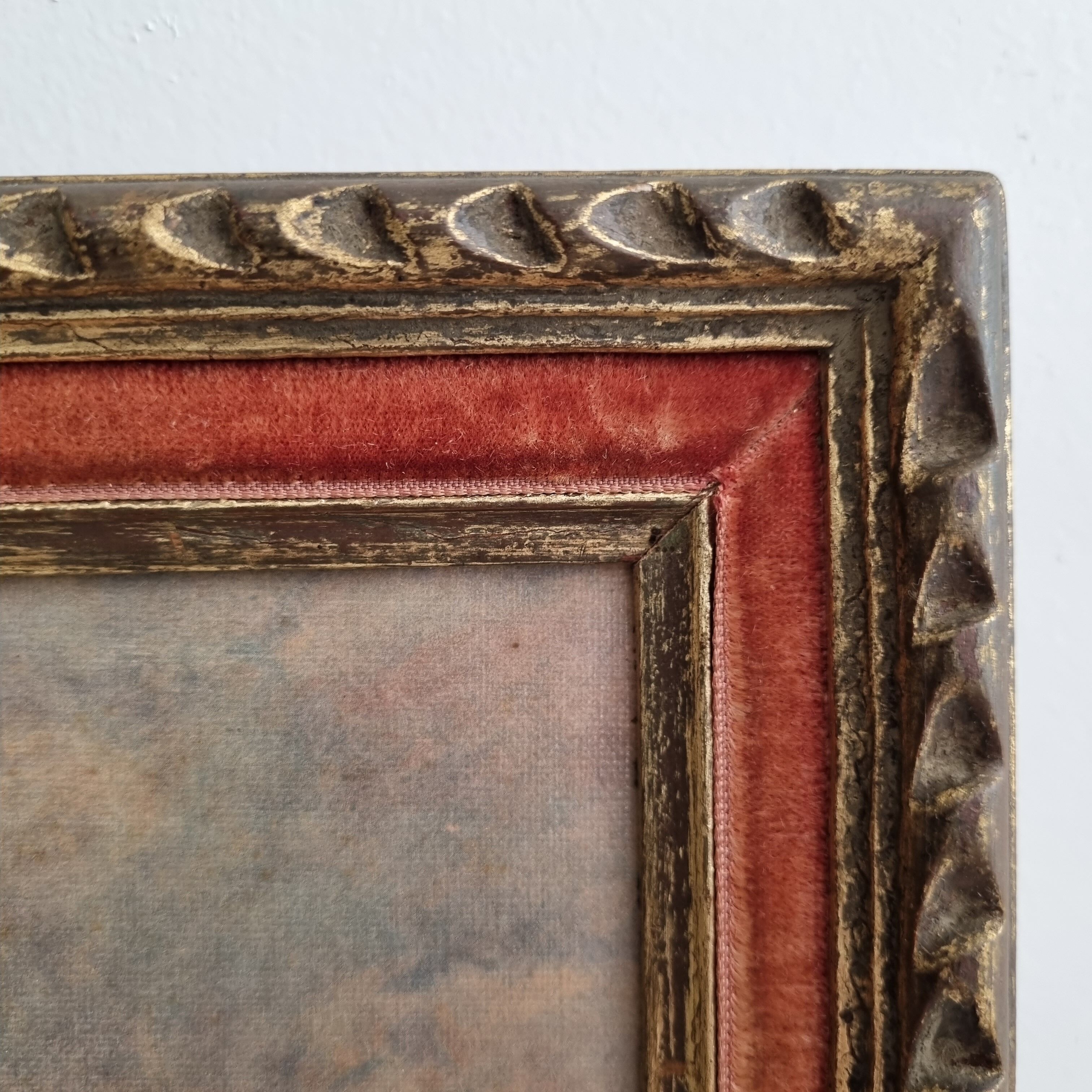 Reproduction frame