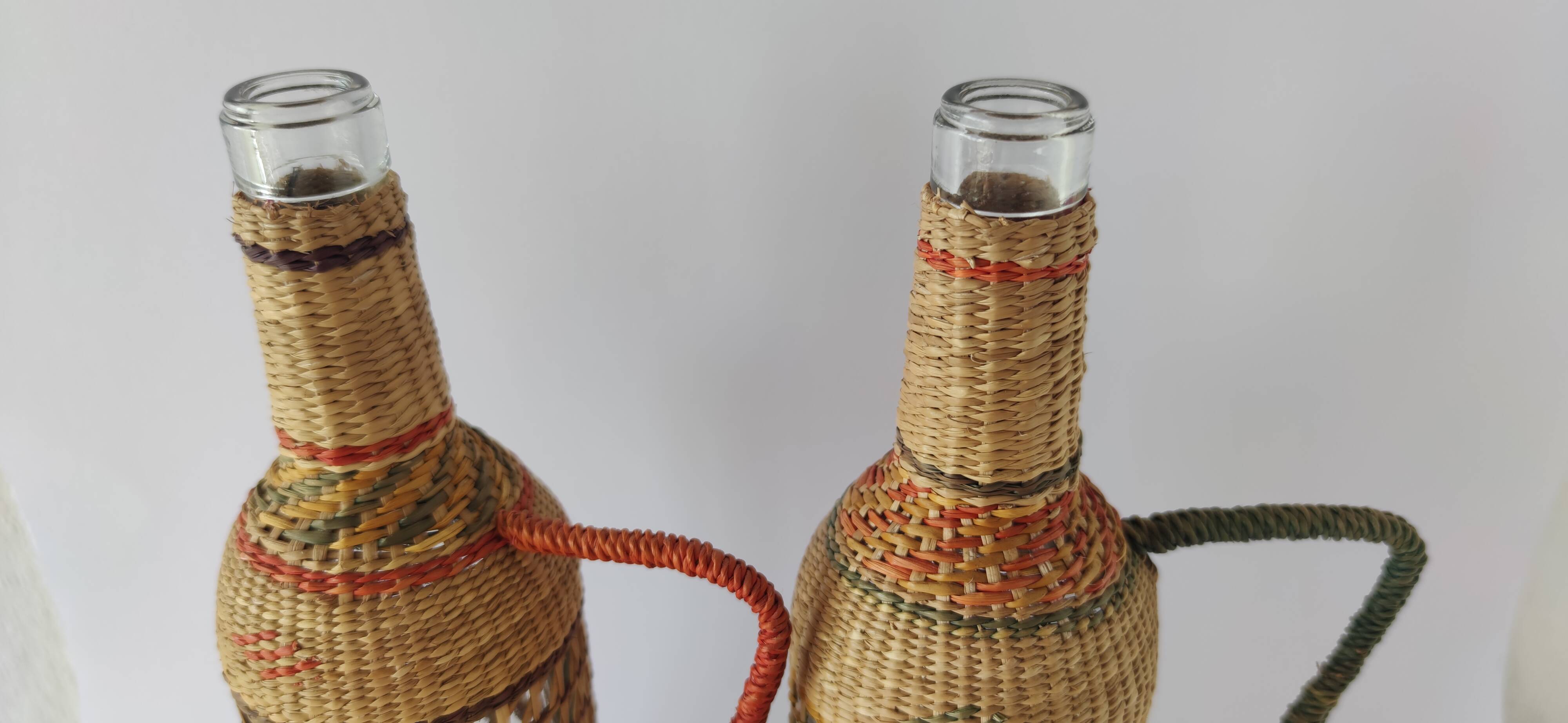 Bouteilles tressées Osier Vintage Origine Viêtnam
