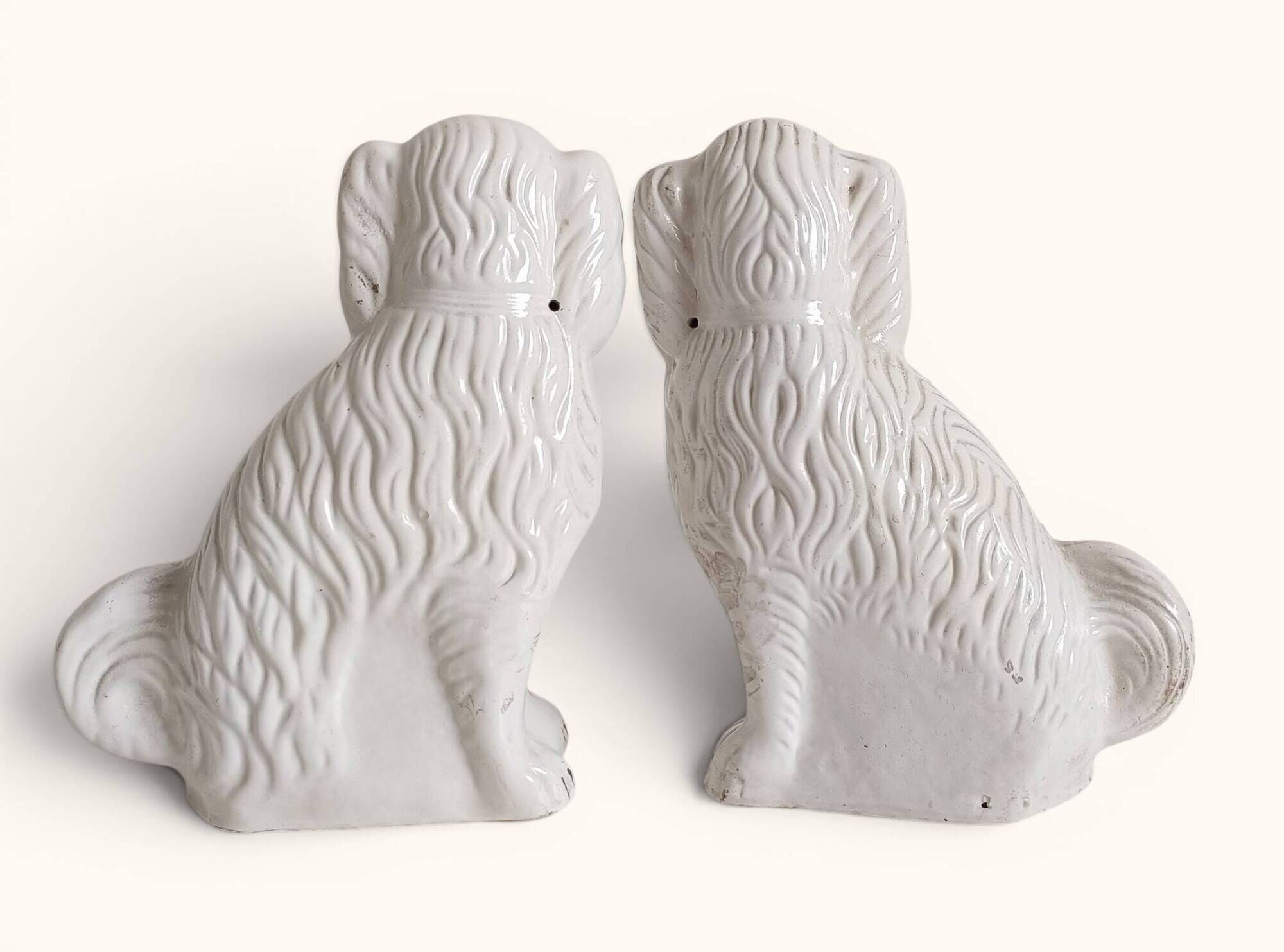 Pair of King Charles Spaniel dogs in Staffordshire majolica style.