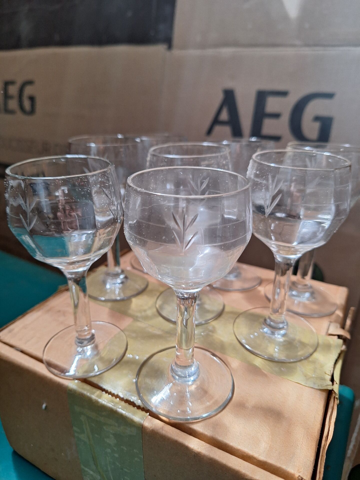 Set of 8 vintage bistro drop aperitif glasses.