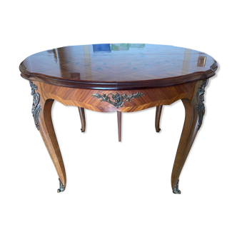Round table décor in rosewood flower Louis XV