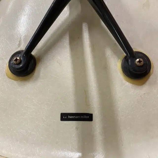 Series of 4 “La Fonda” chairs by Charles and Ray Eames for Vitra