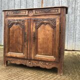 Buffet Louis XV ancien en chêne massif à 2 tiroirs et 2 portes