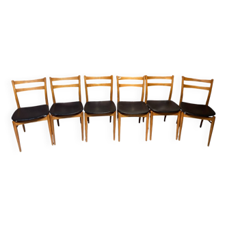 Set of six wooden chairs