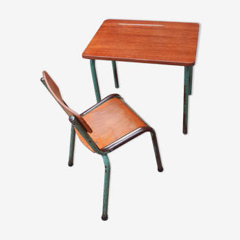 Table-bureau d'enfant en teck et sa chaise années 50/60