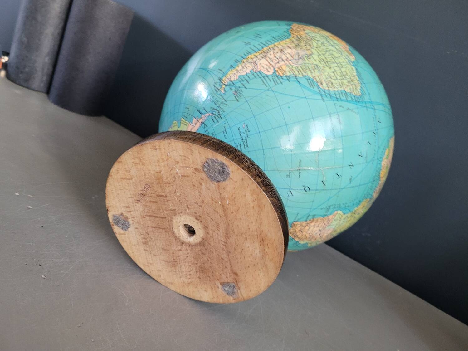 Columbus terrestrial globe, Columbus Verlag Paul Oestergaard KG