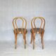 2 chaises Bistrot vers 1910 assise bois thermoformées