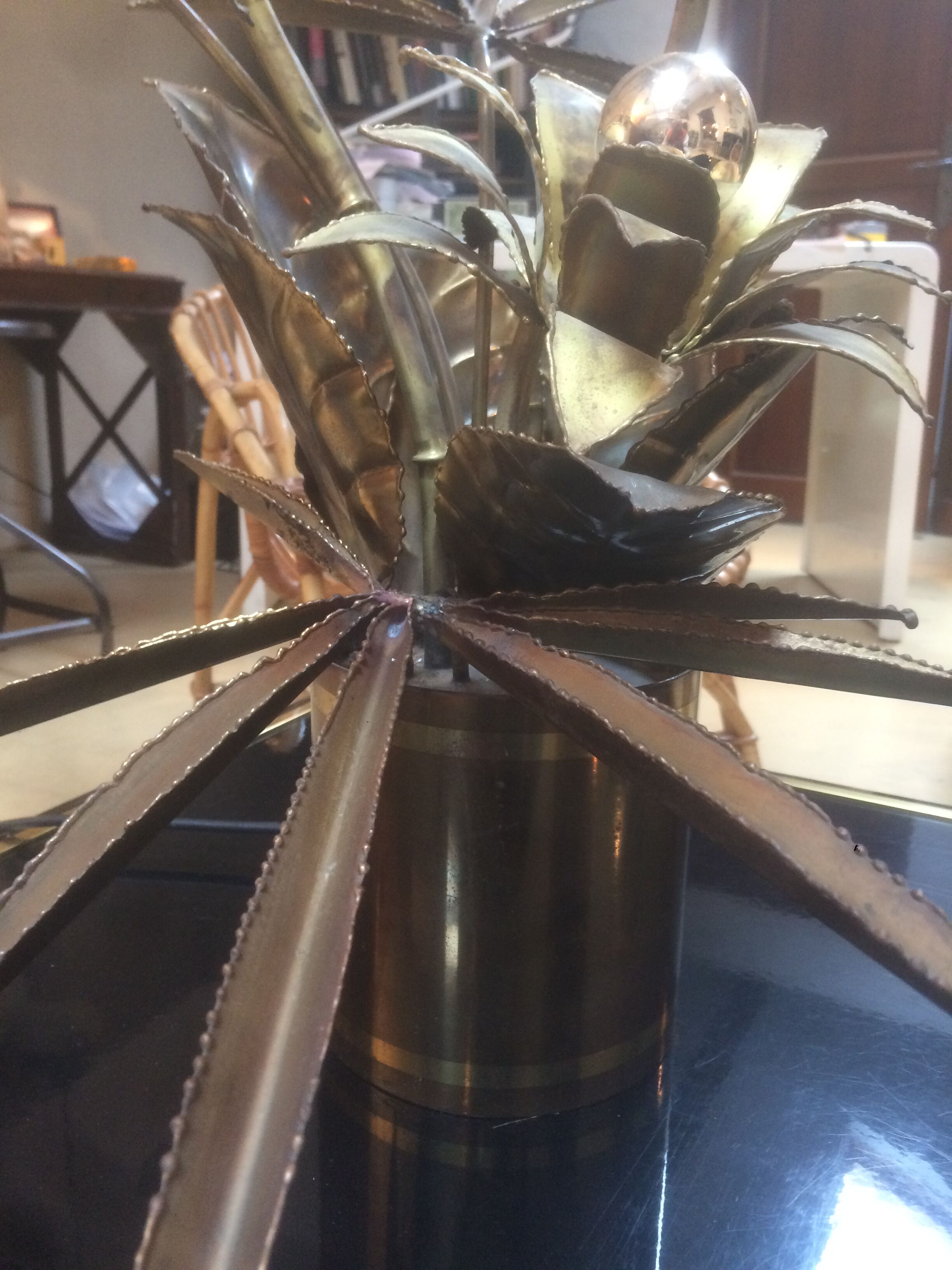 Lamp of the House of Jansen