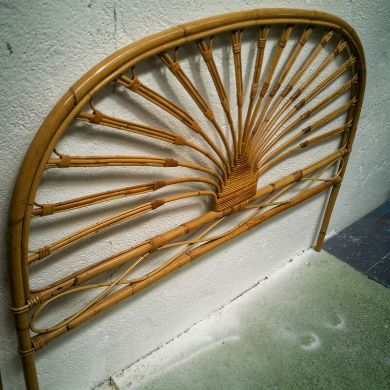 Rattan headboard of the 70s