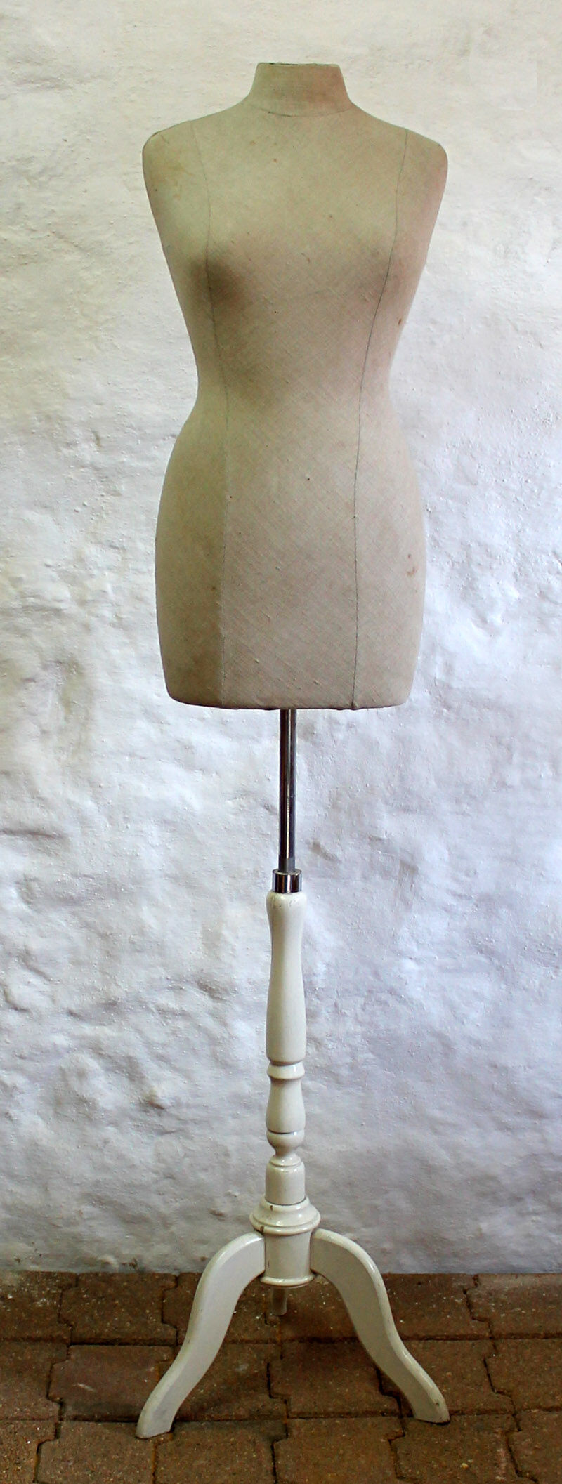 Vintage 70' seamstress model