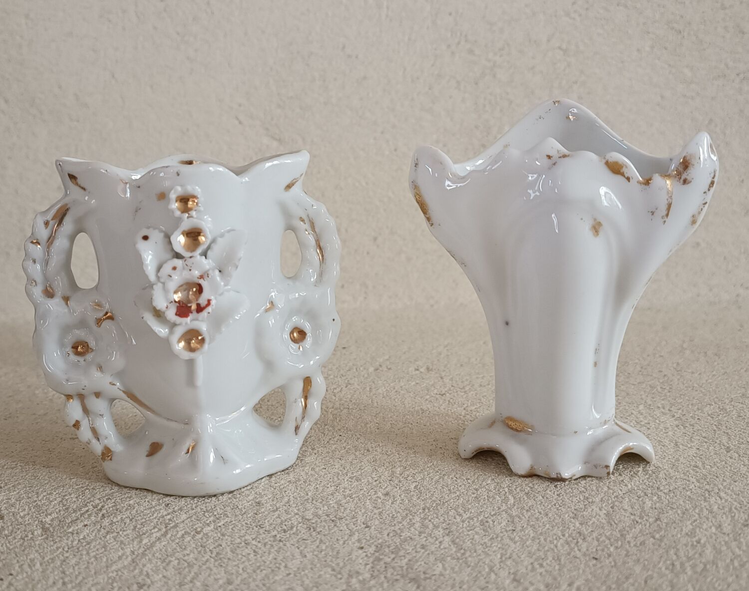 2 small bridal vases