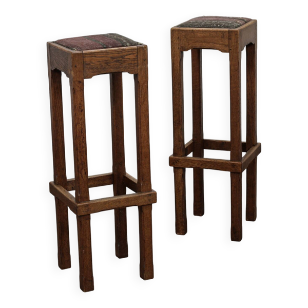 Paire de tabourets de bar en chêne Art Déco néerlandais avec sièges rembourrés, années 1930.