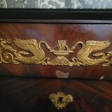 Commode empire