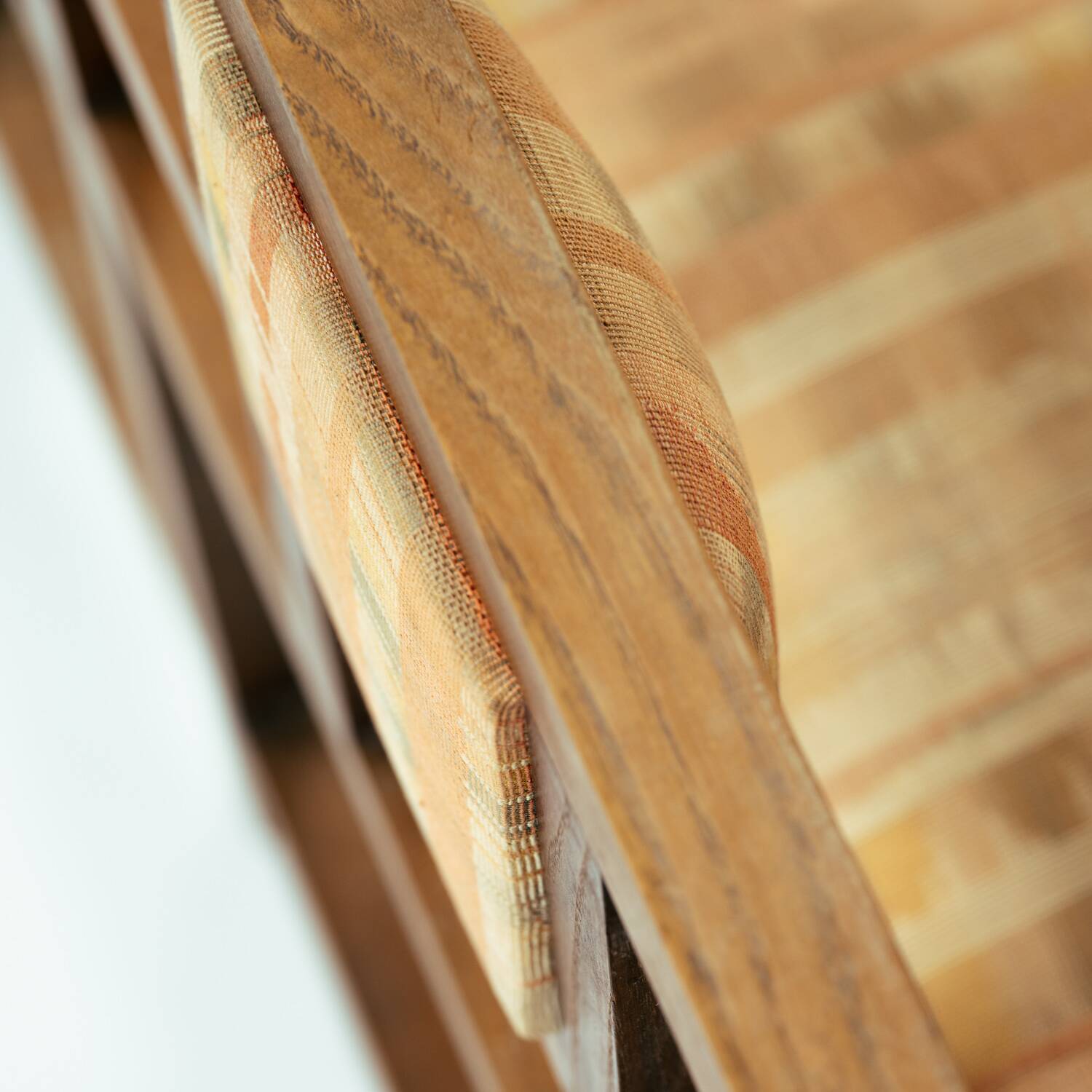 tete a tete conversation sofa bench inspired by Rennie Mackingtosh