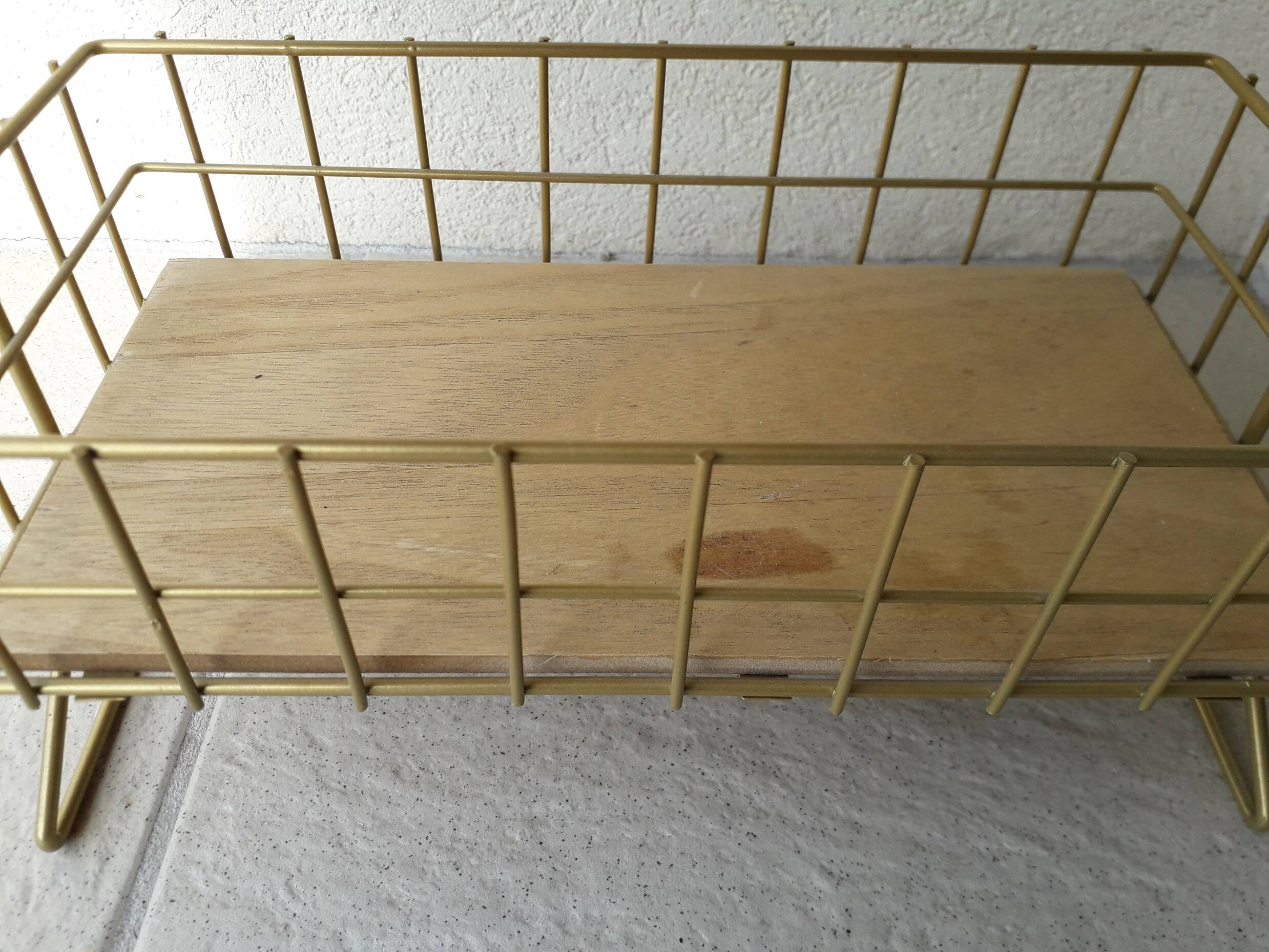 Panier de rangement en métal