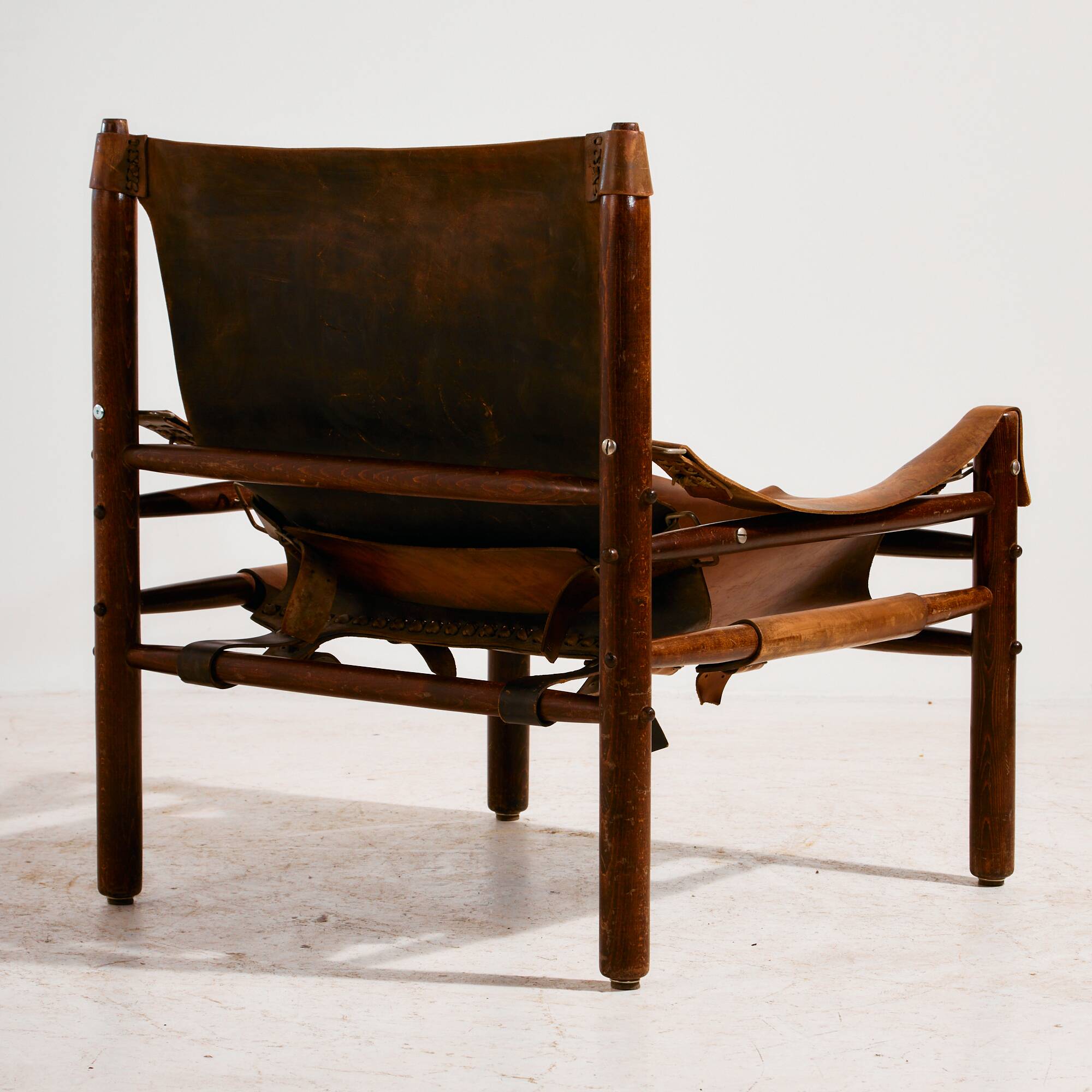 Hungarian calf leather lounge chair