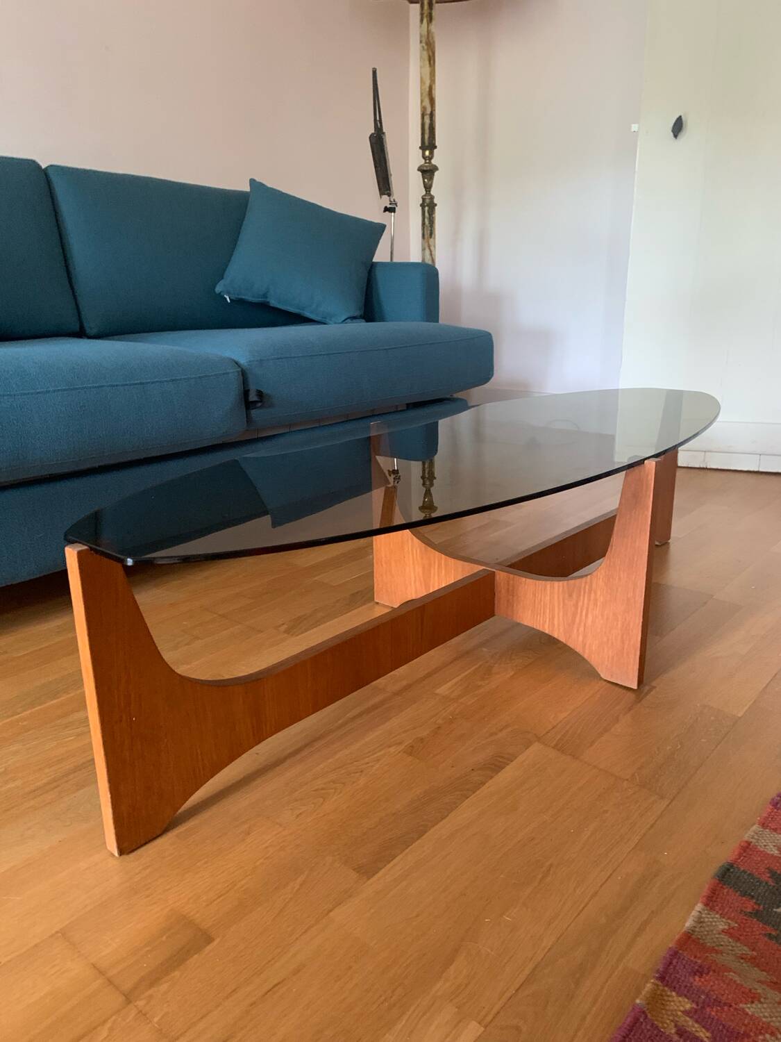 Hugues poignant 60s coffee table