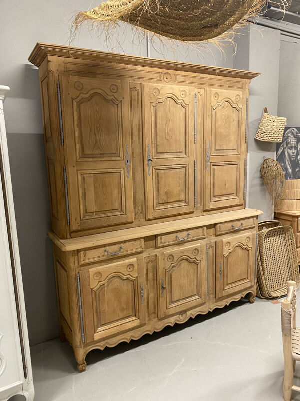 Buffet deux corps louis XV en bois brut