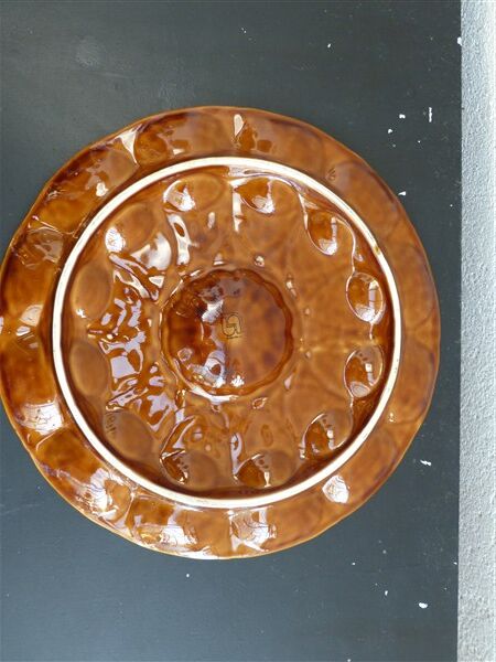 Sarreguemines barbotine shellfish dish