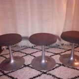 3 design stools with tulip sats