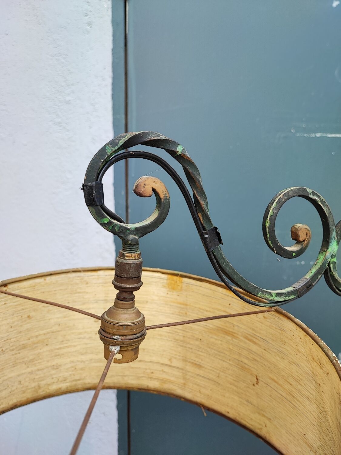 Lampadaire liseuse fer forgé