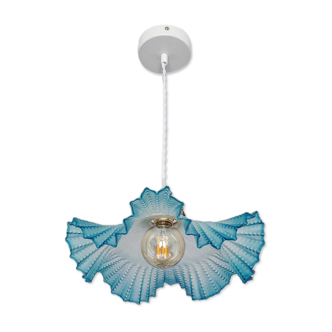 Suspension opaline bleue