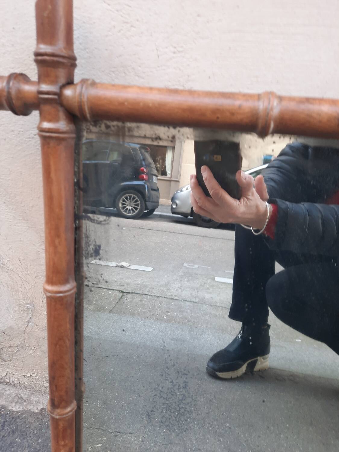 Wooden barber mirror