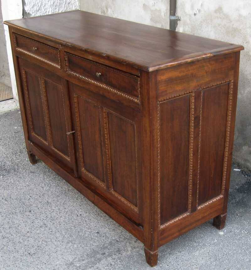 19th-century low enfilade in Biedermeier style