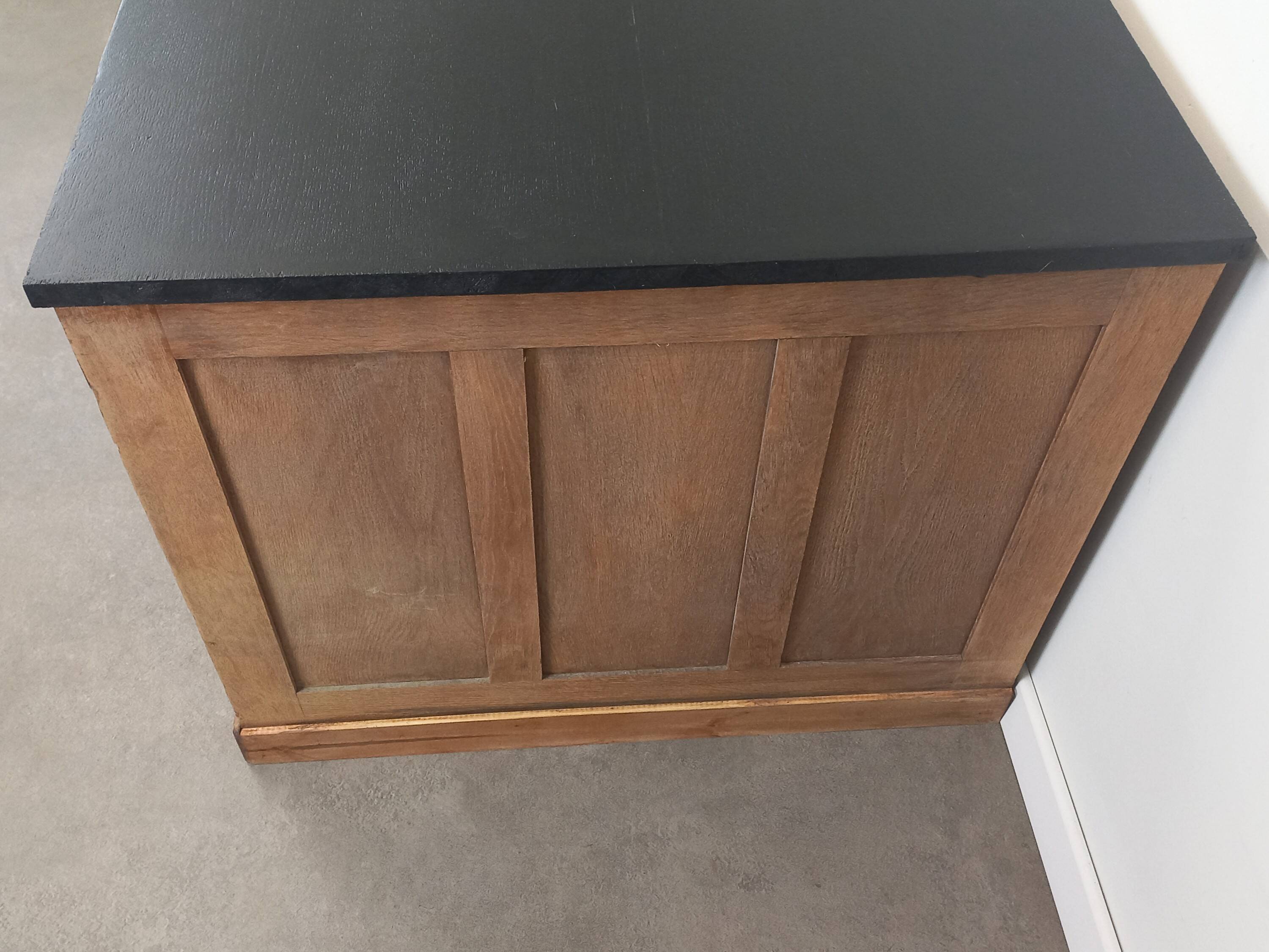 Craft cabinet with drawers for maps or drawings
