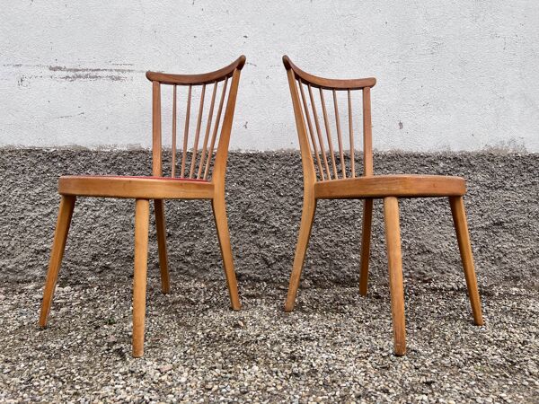 Paire de chaises scandinave bleu et rouge