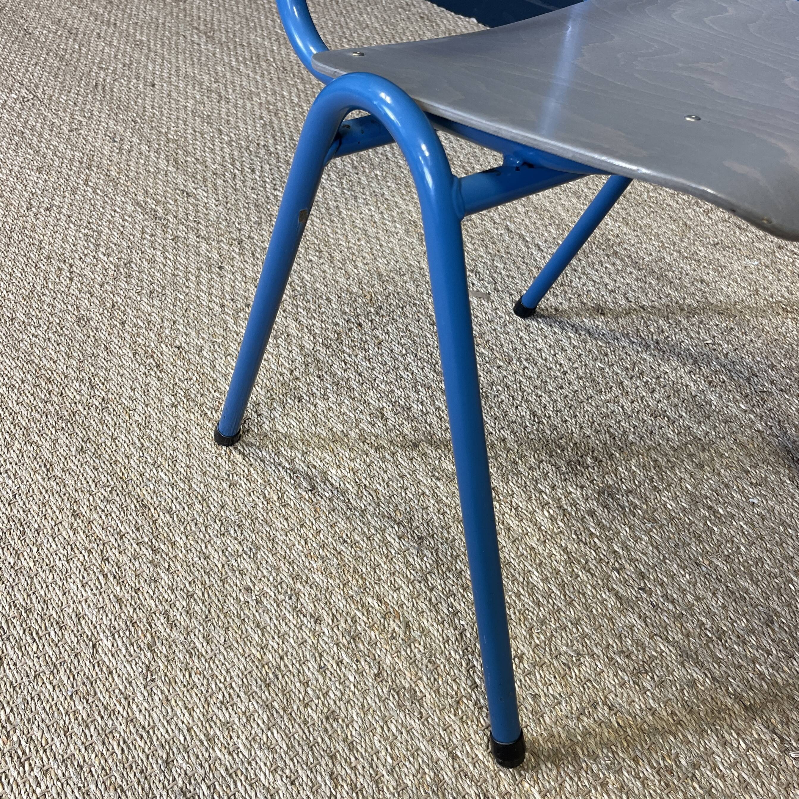 Set of 6 gray wood school chairs blue feet Netherlands 70s/80s