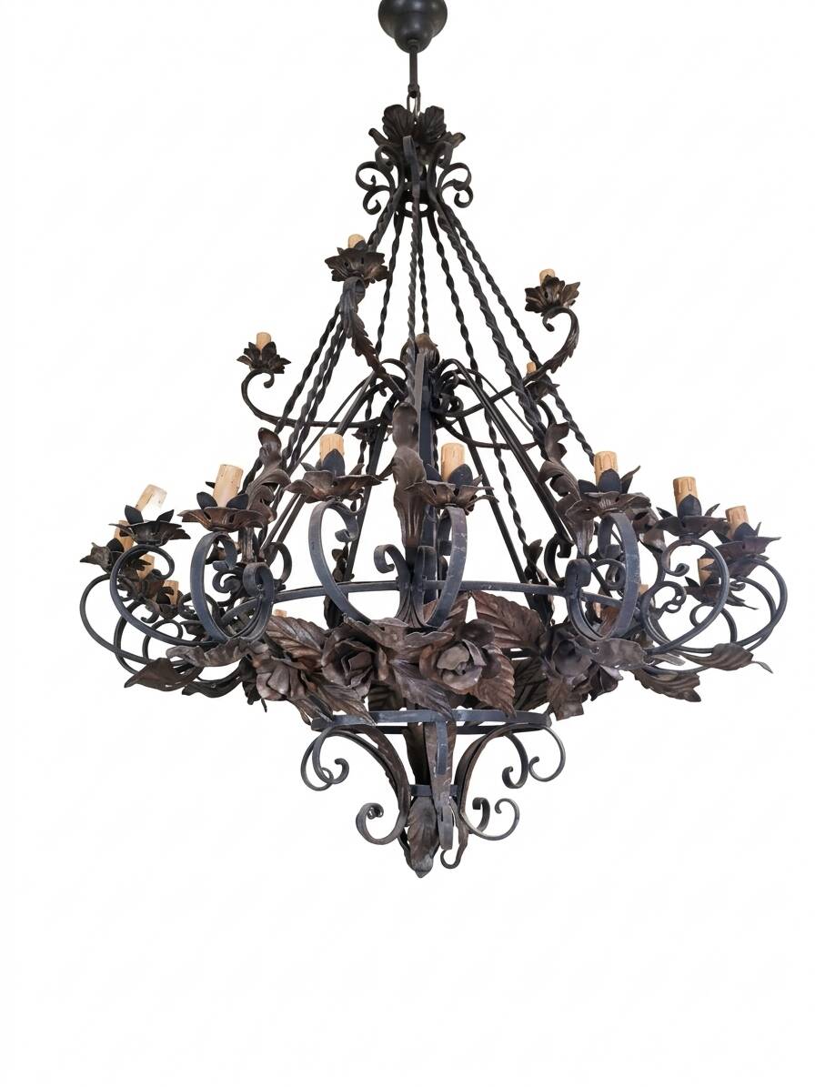 Lustre en fer forgé ( grand modèle) 170 × 120 cm
