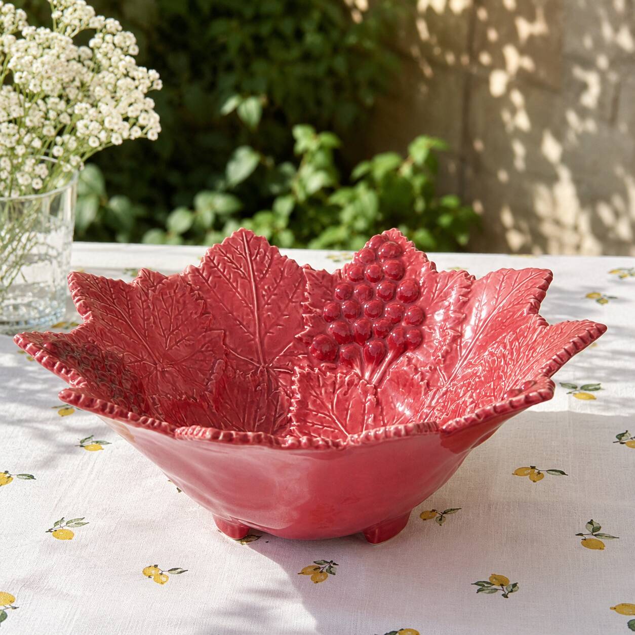 Vine leaf raspberry majolica centrepiece bowl