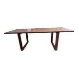 Fritz Hansen Essay solid oak table
