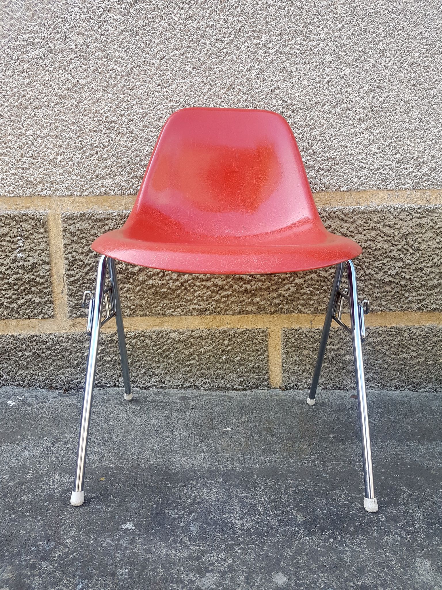 Chaise DSS orange par Charles et Ray Eames pour Herman Miller années 60