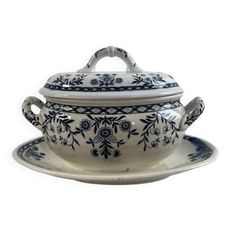 Lunéville Delet sauce boat