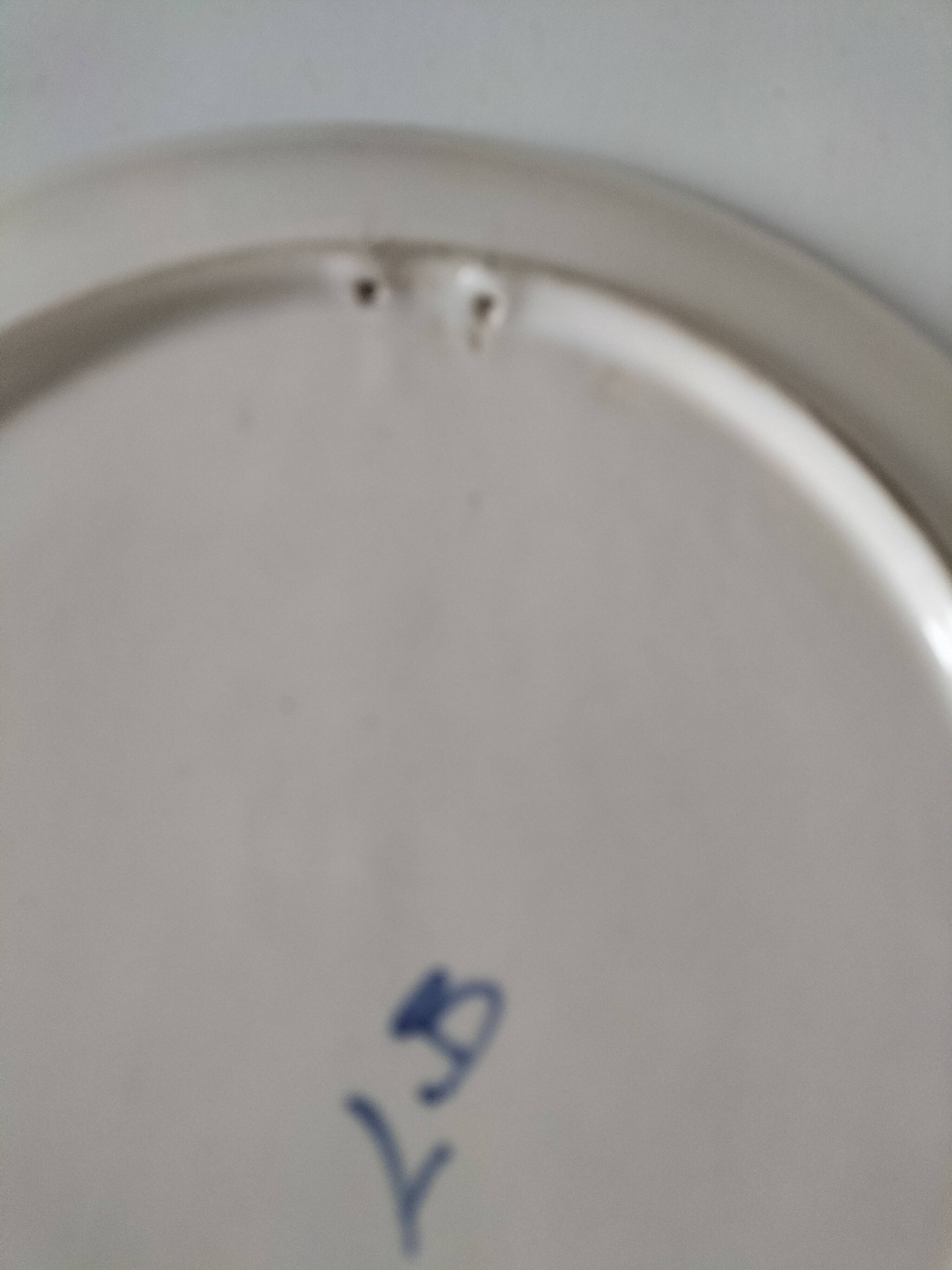 Assiette faïence peinte à la main, bouquet fleuri